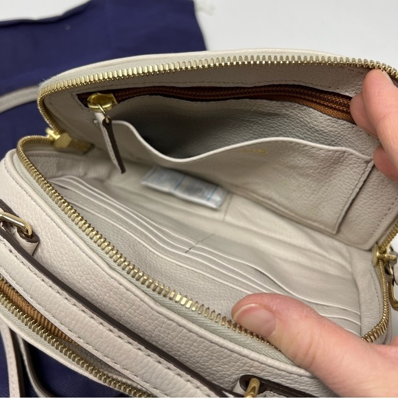 Dooney & Bourke NWOT Belvedere ambler crossbody bag - Picture 8 of 9